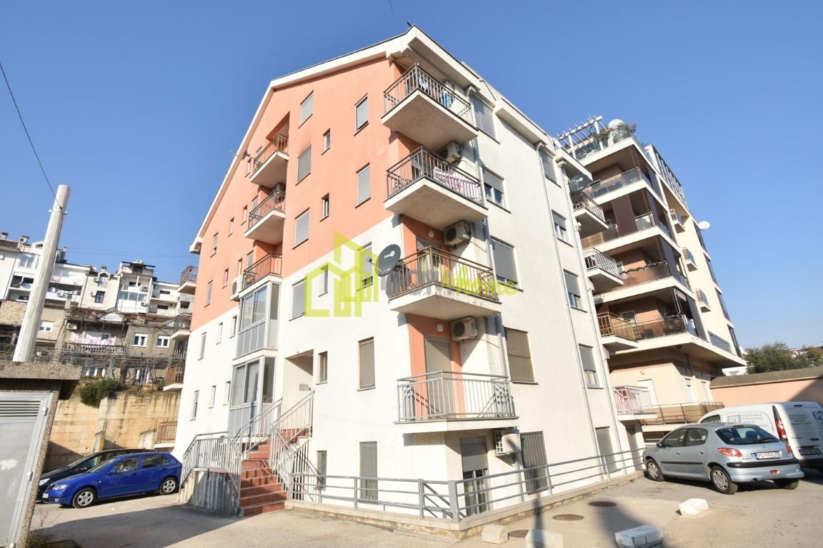 Garsonjera 25m2, Momišići